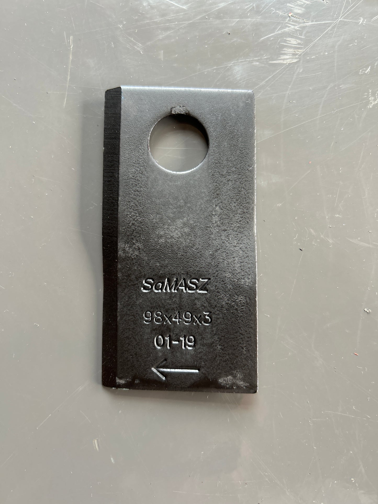 SaMASZ 98x49x3 Mower Blade Right Hand