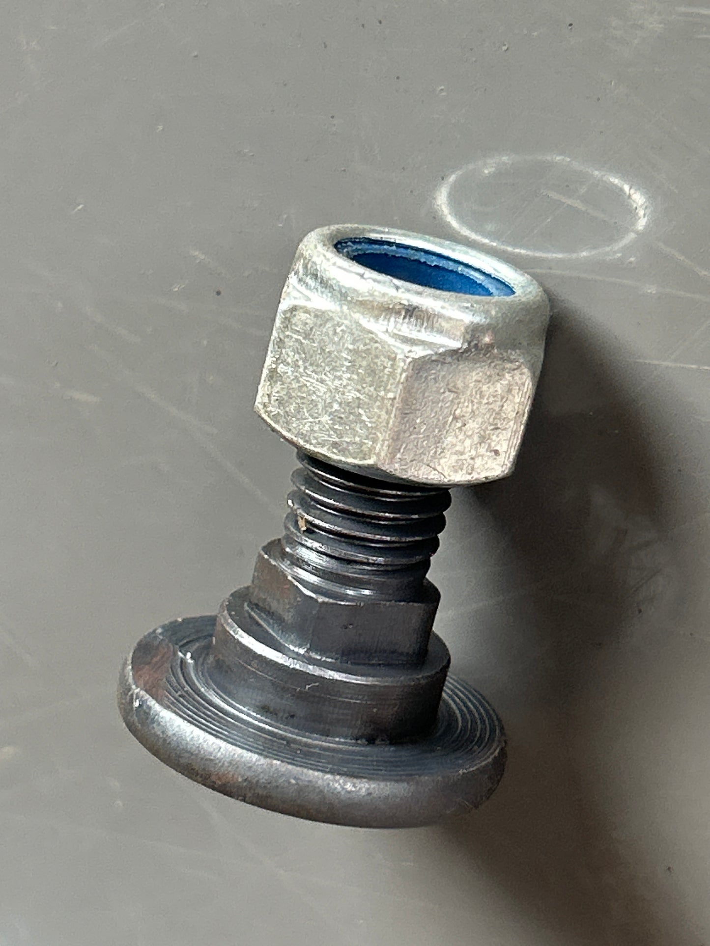 Vicon Blade Holder Bolt M12