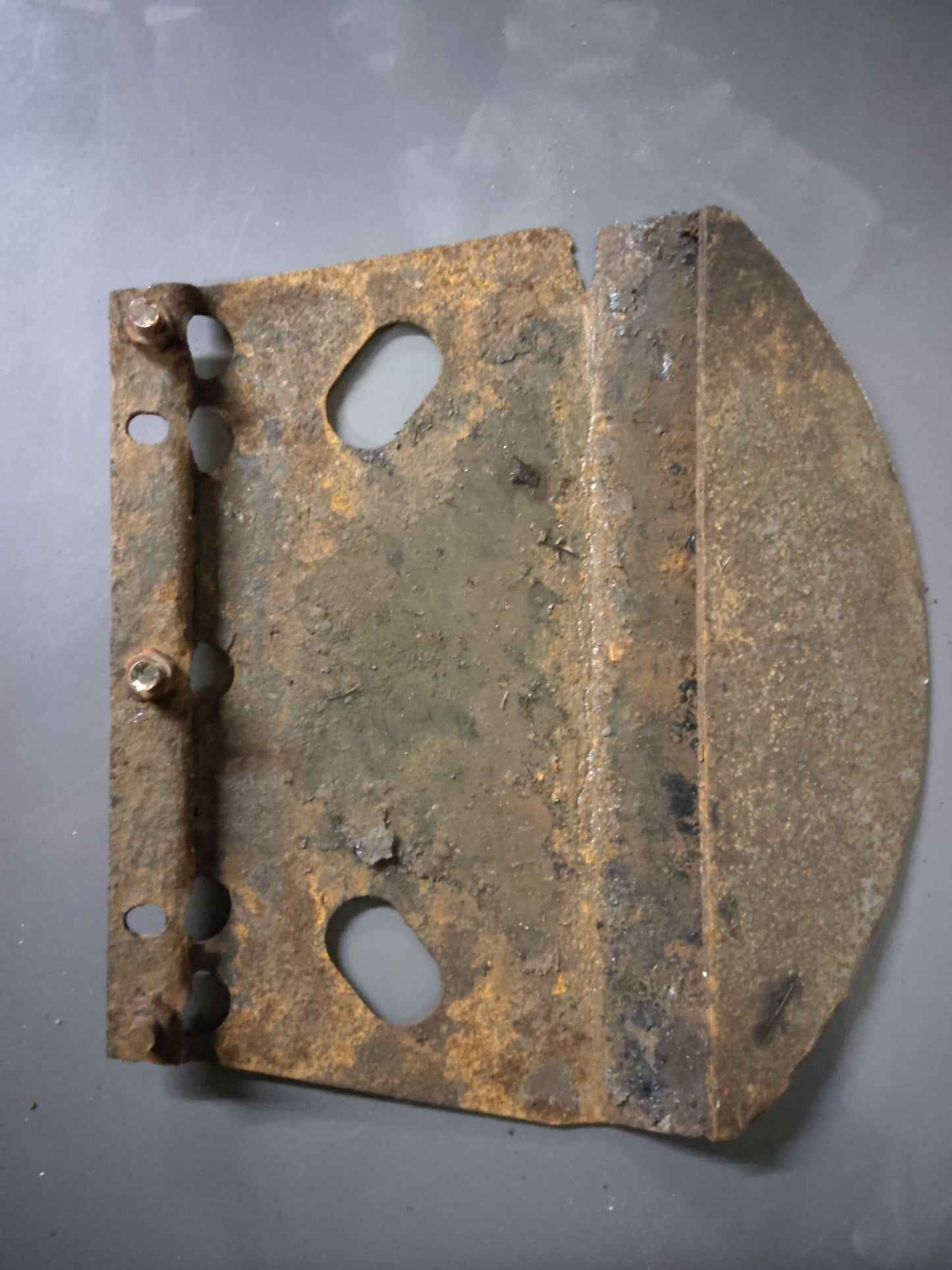 USED Skid/Stone Guard for SIP 215 Disc Mower