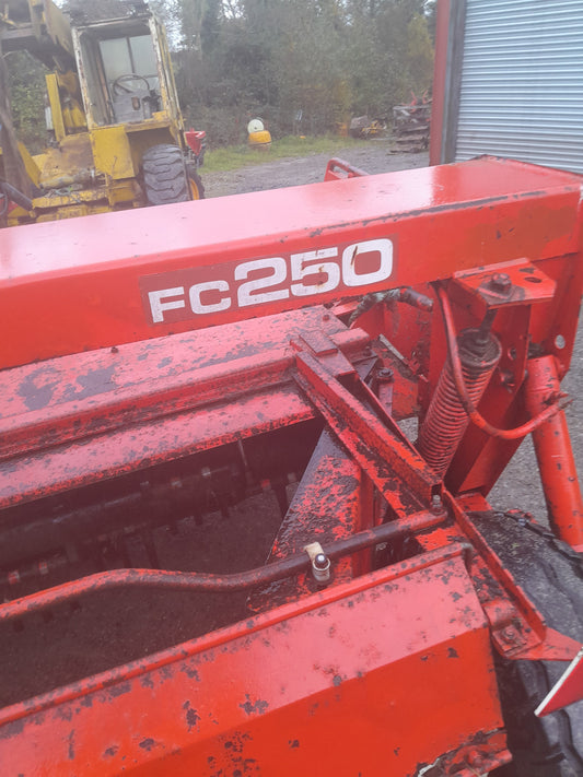 Kuhn FC250 8' Conditioner Mower