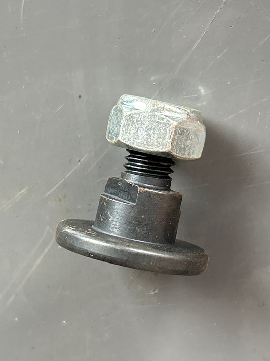 Kuhn/Fort/John Deere Blade Holder Bolt