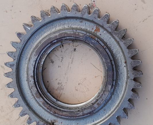 USED Kuhn GMD 600 Gear 38 Teeth