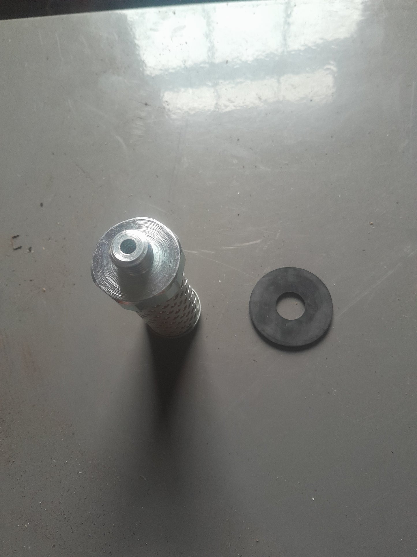 330573 fuel filter