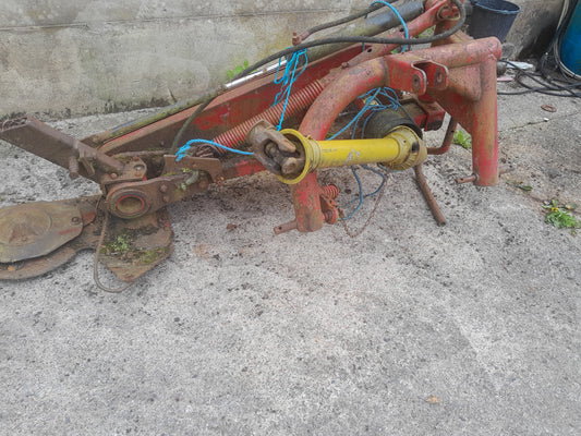Mowers breaking for parts